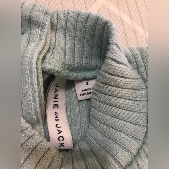 Janie and Jack ribbed puff sleeve top girl's size 3 - Picture 3 of 6